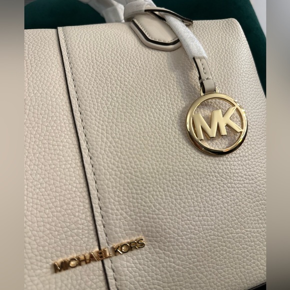 NWT! NEW!  KORS Michael Kors Hyde Large Pebbled Leather Satchel -Cream White - Picture 6 of 15
